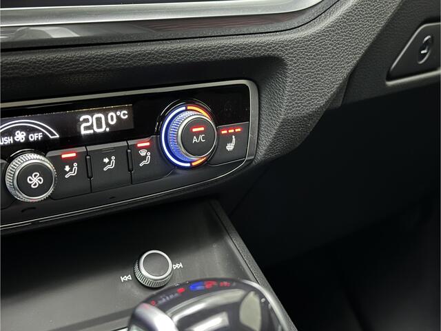 Audi RS Q3 45e 245pk S-Line | RS-Leder | Panorama | LED-Matrix | Camera | Virtual Cockpit | Carplay | Cruise Contol | 12-2022 | 28dkm | Side Assist | Elektr. A-Klep | Keyless-Entry | Stoelverwarming | Climate Control | Dodehoek |Rijklaarprijs incl. Bovag garantie.