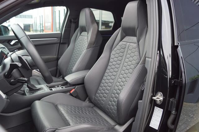 Audi RS Q3 RSQ3 2.5 TFSI Quattro 400PK/ Leer ruitmotief/ Panodak/ 21 Inch LM/ 360 gr camera / Sonos