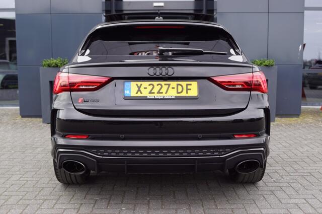 Audi RS Q3 RSQ3 2.5 TFSI Quattro 400PK/ Leer ruitmotief/ Panodak/ 21 Inch LM/ 360 gr camera / Sonos