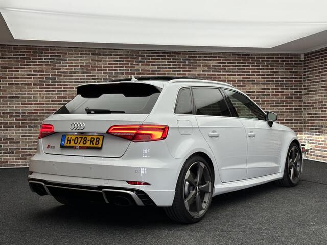 Audi RS3 Sportback 2.5 TFSI quattro | B&O| Dak| Adaptieve cruise| Keyless|