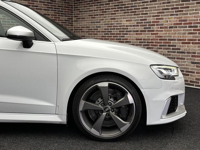 Audi RS3 Sportback 2.5 TFSI quattro | B&O| Dak| Adaptieve cruise| Keyless|
