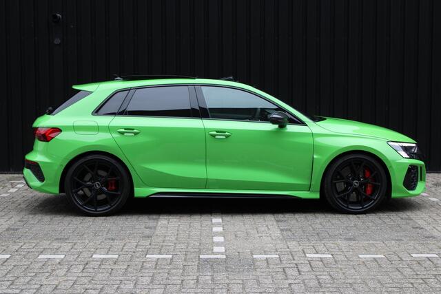 Audi RS3 Sportback 2.5 TFSI quattro PANO KERAMISCH B&O MATR
