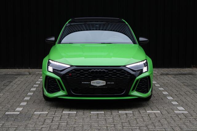 Audi RS3 Sportback 2.5 TFSI quattro PANO KERAMISCH B&O MATR