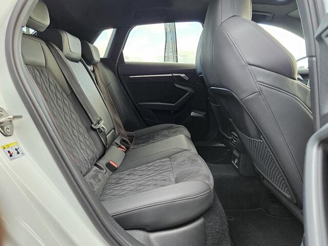 Audi RS3 Sportback 2.5 TFSI A3 quattro *Navi*Full-assist*