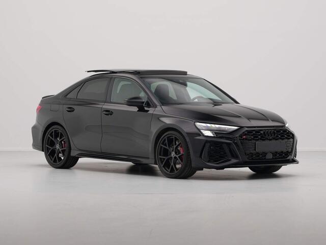 Audi RS3 Limousine 2.5 TFSI RS 3 Quattro Panorama B&O HuD Sportuitlaat 60