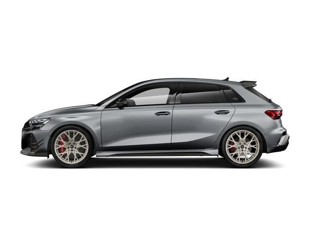 Audi RS3 Sportback Competition Limited 2.5 TFSI 295 kW / 400 PK SB Audi Exclusive Matte Gletsjerwit | Panoramadak | Sonos | HUD |