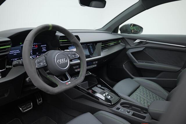 Audi RS3 Sportback 2.5 TFSI Quattro |Pano|Massage|Ceramic|Carbon|Memory|VOLL|