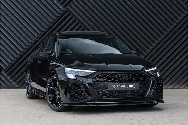 Audi RS3 2.5 TFSI Quattro ACC Pano HUD B&O Keramisch Massage Matrix Massage