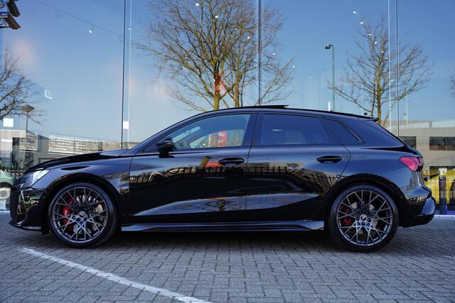Audi RS3 Sportback 2.5 TFSI Quattro New Service