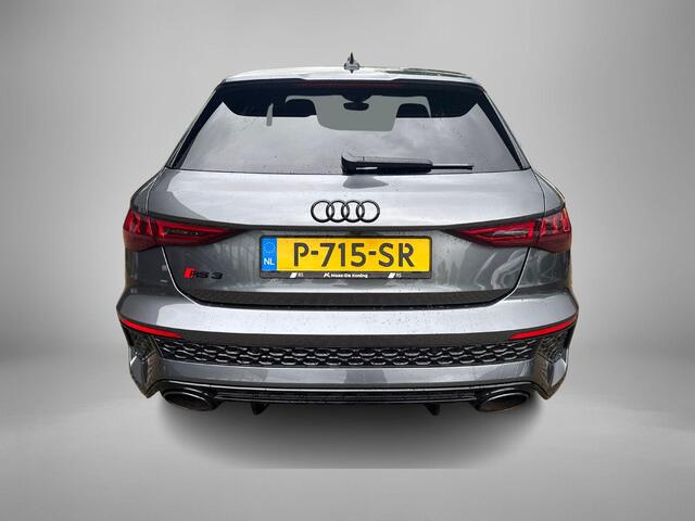 Audi RS3 2.5 TFSI 400pk RS 3 quattro · Panoramadak · Bang & Olufsen · Nappa Leder · Camera · Elektrische stoelverstelling · Apple/Android Car Play · Head-Up Display ·