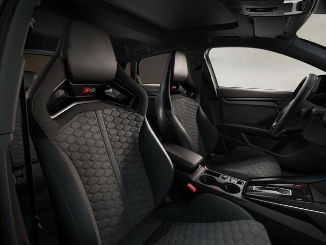 Audi RS3 Sportback 400 S tronic competition limited | Comfortsleutel | Elektrische achterklep | Glazen panoramadak