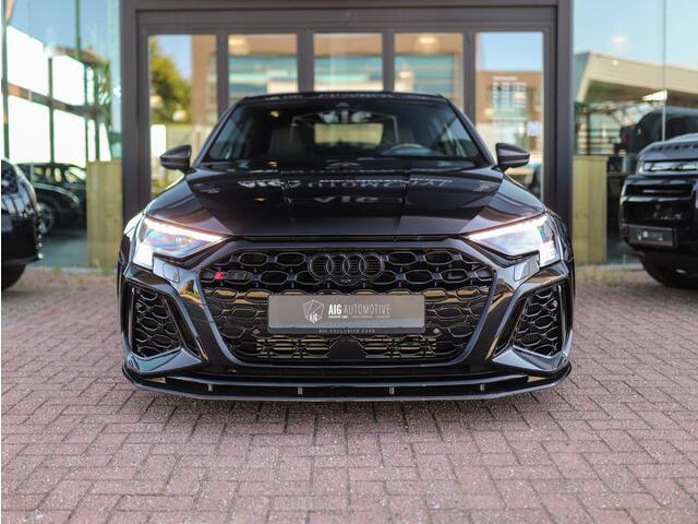 Audi RS3 Limousine 2.5 TFSI A3 quattro | Keramisch | Carbon | Keyless | B&O | Pano