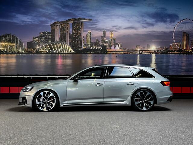 Audi RS4 Avant 2.9 TFSI RS 4 quattro |B&o|HUD|Massage|Panorama|Alcantara