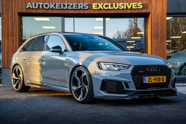 Audi RS4 A4 Avant 2.9 TFSI quattro Panoramadak B&O Keramisch Leer Cruise Camera CarPlay