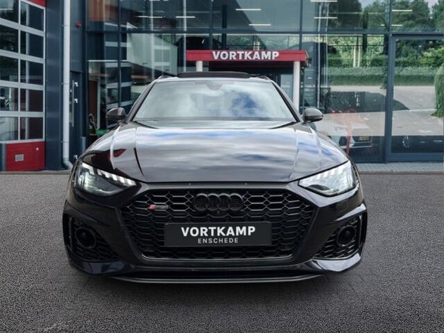 Audi RS4 2.9 TFSI QUATTRO CARBON/TREKHAAK/CAMERA/PANO-DAK/ELEK-KLEP/BenO/ACC/MEM/STOELVERW