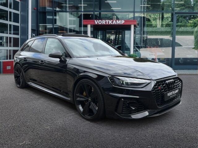Audi RS4 2.9 TFSI QUATTRO CARBON/TREKHAAK/CAMERA/PANO-DAK/ELEK-KLEP/BenO/ACC/MEM/STOELVERW