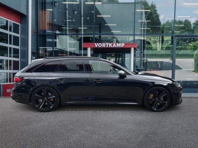 Audi RS4 2.9 TFSI QUATTRO CARBON/TREKHAAK/CAMERA/PANO-DAK/ELEK-KLEP/BenO/ACC/MEM/STOELVERW
