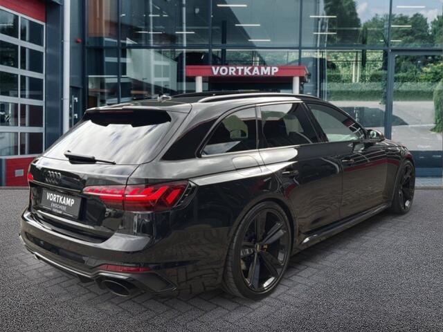 Audi RS4 2.9 TFSI QUATTRO CARBON/TREKHAAK/CAMERA/PANO-DAK/ELEK-KLEP/BenO/ACC/MEM/STOELVERW