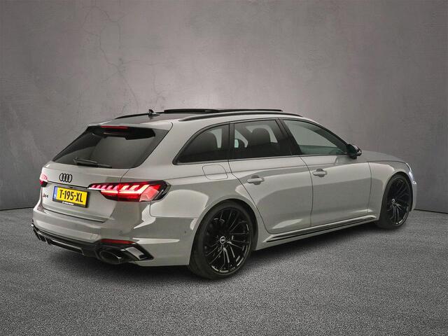 Audi RS4 A4 Avant 2.9 TFSI quattro competition plus kuipstoelen | Panorama Dak | Adaptieve Cruise | Camera | Head-up | B&O 3D | Matrix Led | Parkeer pakket | Assistentie Pakket | Spiegel-pakket |