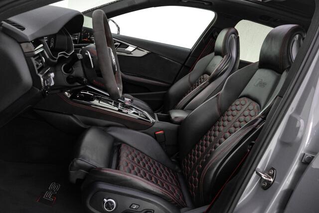 Audi RS4 Avant 2.9TFSI 450Pk Quattro PANO | B&O | RS ZETELS | CAM. | MEMORY | HEAD UP | STOELVERW | ACC | BLINDSPOT | ELEK TREKHAAK | LMV 20''