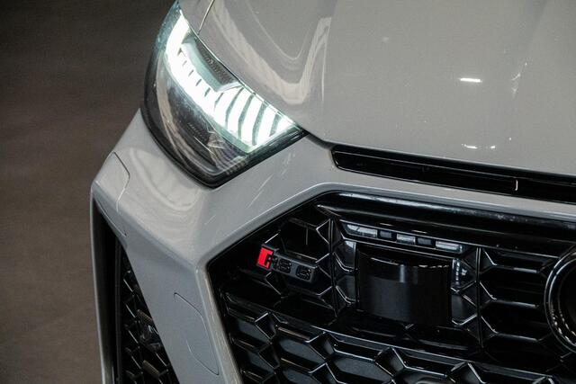 Audi RS6 TFSI quattro *Keramisch / Nardogrijs / Bang & Olufsen / Surround-view / Memory / HUD*