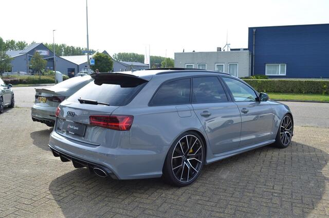 Audi RS6 4.0 TFSI 722PK Quattro / Nardo Grey / Carbon