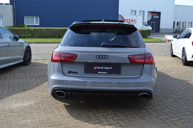 Audi RS6 4.0 TFSI 722PK Quattro / Nardo Grey / Carbon