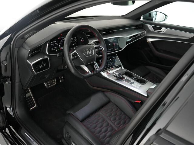 Audi RS6 Avant 600pk 4.0 TFSI quattro |dynamic ride control|achteras besturing|panoramadak|B&O|HUD|360 camera|memory|trekhaak|stoelverwarming & ventilatie|blind spot|Apple Carplay|