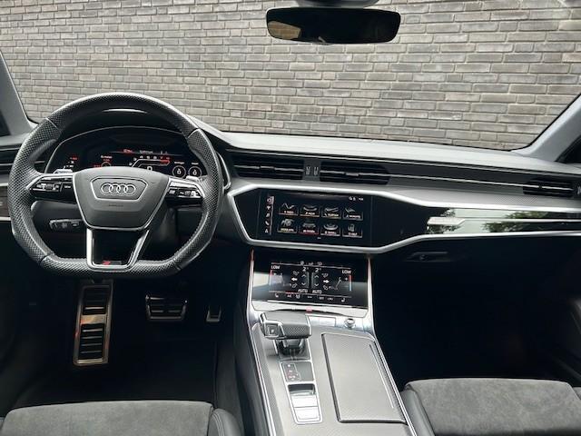 Audi RS6 TFSI Quattro l RS Dynamic l Achteras Besturing l Pano l 22 Inch ABT Origineel l Dealeronderhouden