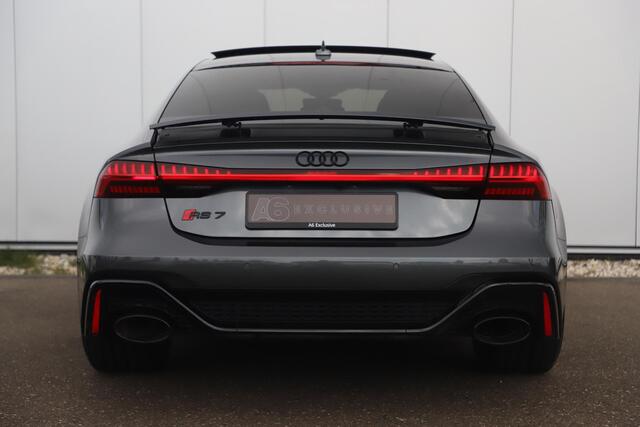 Audi RS7 4.0 TFSI RS 7 Sportback Quattro 600PK 1 Jaar Garantie 22 inch Ceramic B&O High End Alcantara Hemel Dynamic Plus Pack 4-wiel Sturing Softclose Stoelverkoeling Panoramadak Laser LED HUD 360 Camera Full Options! Nieuwstaat!