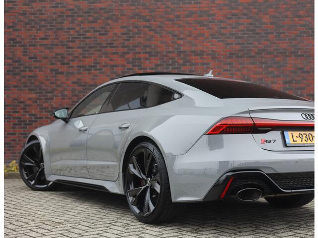 Audi RS7 4.0 TFSI Quattro | Dynamic Plus - Matrix - Rood Design pakket
