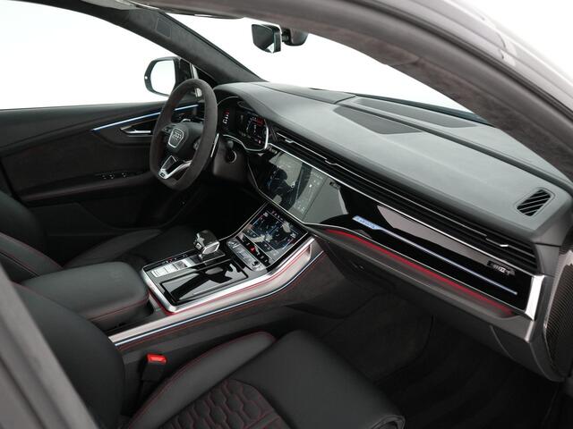 Audi RSQ8 RSQ8-R ABT 4.0 740pk TFSI quattro |1 of 125|Carbon exterieur|RS-dynamic plus|panoramadak|Bang&Olufsen|massage|HUD|memory|360° camera|stoelverwarming en verkoeling|Apple Carplay|