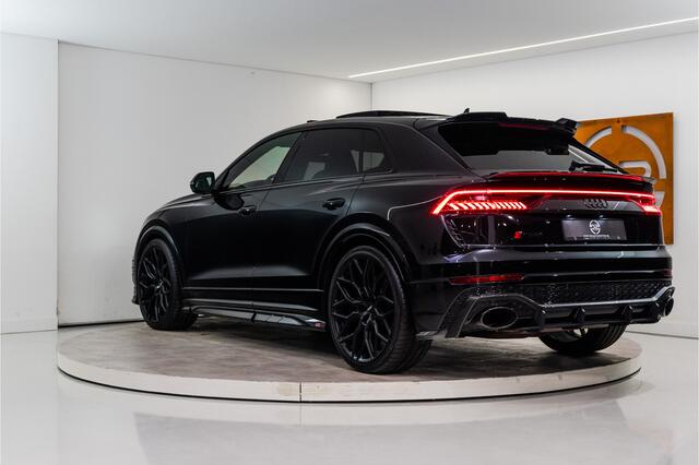 Audi RSQ8 4.0 TFSI RSQ8 Quattro 600PK | Urban Bodykit | Carbon | ''24 Vossen | Pano | B&O | VOL! 12 MND Garantie