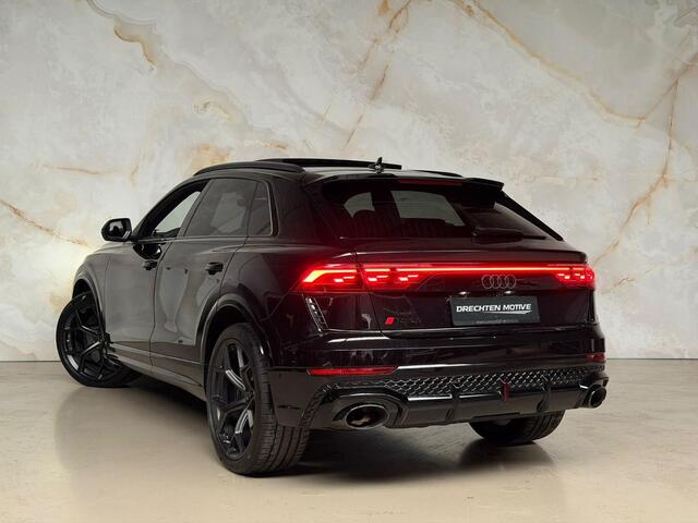 Audi RSQ8 4.0 TFSI Performance / Keramisch / Massage / Alcantara /