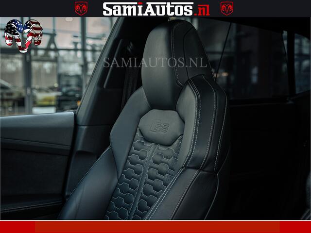 Audi RSQ8 RSQ8 BLACK OPS | 600PK 4.0 V8 TFSI QUATTRO | HUD | 4 WIELBESTURING | 23 INCH AUDI SPORT WHEELS | RS BEKLEDING ZWART | PANO | SOFTCLOSE | NIEUW PRIJS ¤274423,- BANG & OLUFSEN | PANORAMA DAK | De Lamborghini Urus en Audi RS Q8 zijn beide supersnelle SUV's m