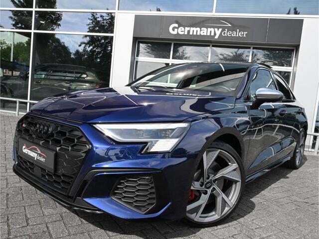 Audi S3 Limousine 310PK 2.0TFSI Quattro Pano HUD Matrix B&O Massage Alcantara Sfeerverlichting