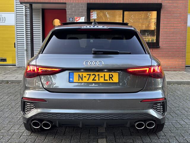 Audi S3 Sportback 2.0 TFSI 310pk Quattro S-Line Pano LED 19" Camera