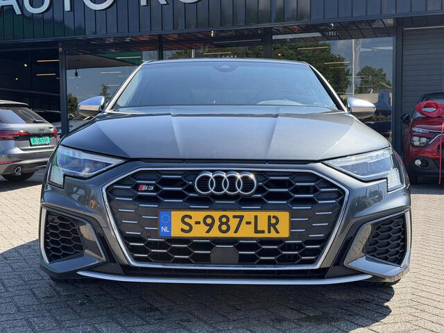 Audi S3 Limousine 310 pk Quattro S-Line MATRIX KOPLAMPEN | F1-FLIPPERS | CAMERA | RS STOELEN | NAVIGATIE | ANDROID/APPLE CARPLAY | AIRCO/ECC | CRUISECONTROL | PARKEERSENSOREN | STOELVERWARMING | ACHTERUITRIJCAMERA