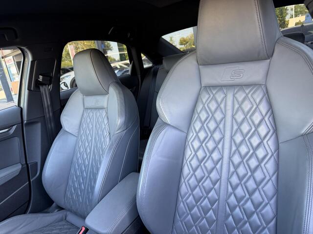 Audi S3 Limousine 310 pk Quattro S-Line MATRIX KOPLAMPEN | F1-FLIPPERS | CAMERA | RS STOELEN | NAVIGATIE | ANDROID/APPLE CARPLAY | AIRCO/ECC | CRUISECONTROL | PARKEERSENSOREN | STOELVERWARMING | ACHTERUITRIJCAMERA