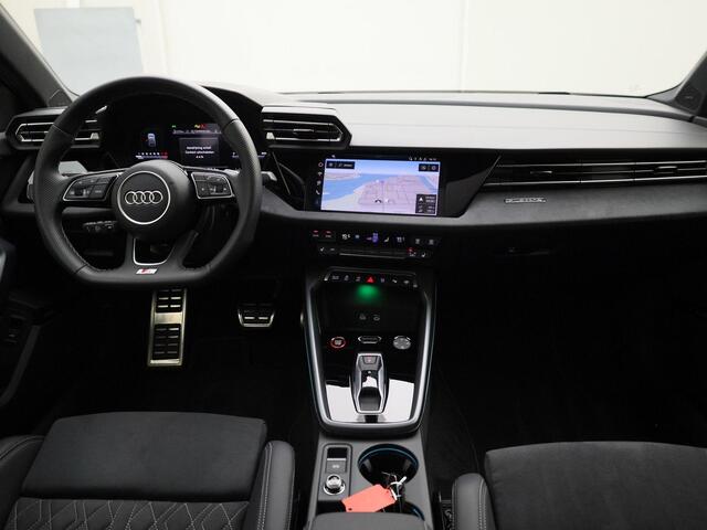 Audi S3 SPORTBACK 2.0 TSFI/333PK S3 quattro · Panoramadak · Dynamic Plus · Sonos · Leder/Alcantara · Garantie tot juni 2029 of 100000km.