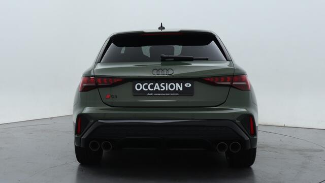 Audi S3 SPORTBACK 2.0 TSFI quattro 334pk | Panoramadak | Sonos | Akrapovic Performance uitlaat titanium|
