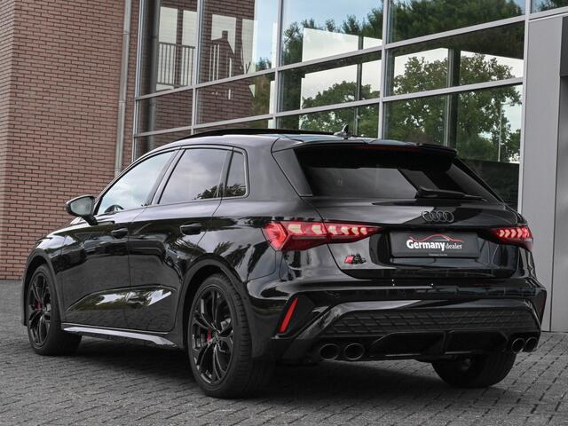 Audi S3 SPORTBACK 2.0TFSI 334pk Quattro Pano HUD M-Led RS-Zetels+Memo Sfeerverl Sonos Keyless VOL!!