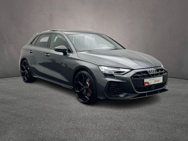 Audi S3 SPORTBACK 2.0 TFSI quattro 333PK | Akrapovic | Pano | Headup | Camera | Carbon spoiler | MMI plus | Sonos |