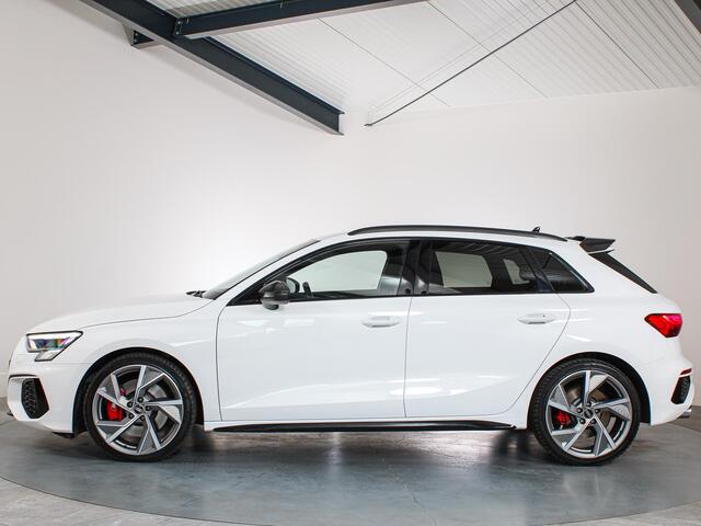 Audi S3 SPORTBACK 2.0 TFSI quattro 310PK LED, Carbon, Virtual, Apple Carplay/Android Auto