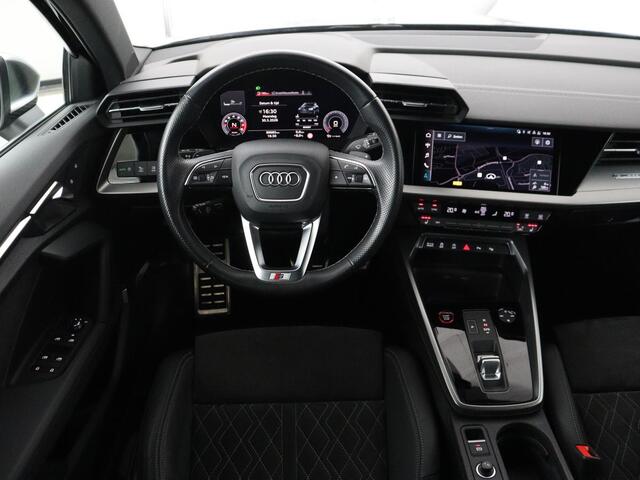 Audi S3 SPORTBACK 2.0 TFSI quattro | Adaptive cruise | Bang & Olufsen | Matrix LED | Leder/Alcantara | Park Assist | Stoelverwarming | Virtual Cockpit | Carplay | Navigatie | Sportstoelen | Climate control