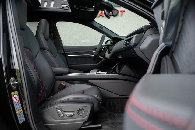 Audi SQ8 e-tron Quattro / Standkachel/ Luchtvering/ Virtual Cockpit/ Panoramadak/ Trekhaak/