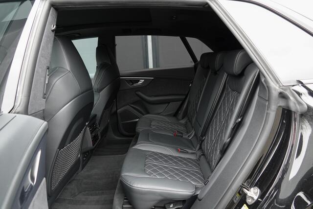 Audi SQ8 4.0Tfsi 507Pk Aut. | Quattro | S-Line | Spoiler pakket | Head Up Display | 360° Camera | Luchtvering | Panoramadak | 23'' WheelForce