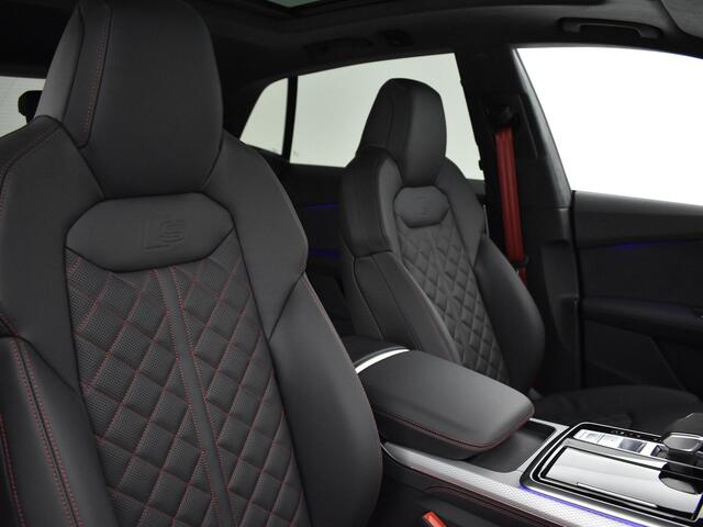 Audi SQ8 4.0 TFSI quattro 507 PK · HD-matrix + laser koplampen · Panoramadak · Audi exclusive Alcantara · Sportstoelen plus rood stiksel