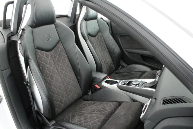 Audi TT Roadster 2.0 TFSI 230pk quattro Pro Line S Stoelverwarming Virtual Cockpit Navigatie 2x S-Line