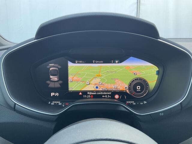 Audi TT Roadster TT RS 2.5 400pk 5-Cil Quattro B&O Camera Stoelverw. 20 Inch